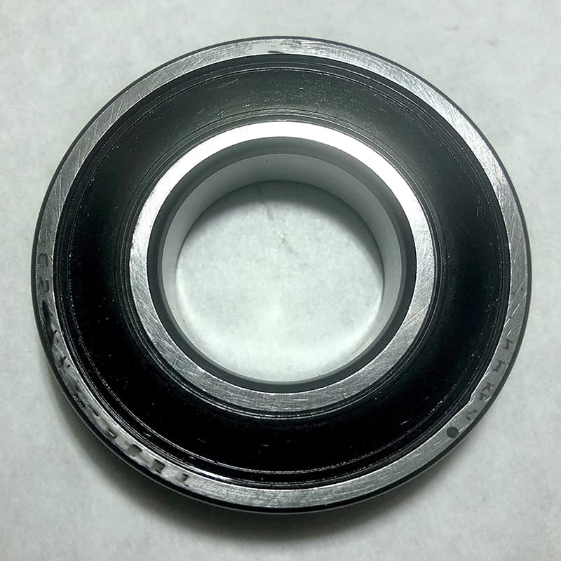 Dimensional drawing of a 6201 deep groove ball bearing